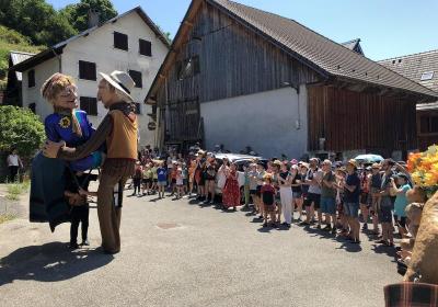 Un géant s’invite à la bibliothèque !_Val-d'Arc
