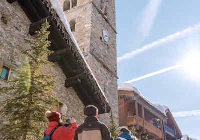 Visite guidée du village de Val d'Isère par une guide de la Facim - Visite guidée du village de Val d'Isère par une guide de la Facim