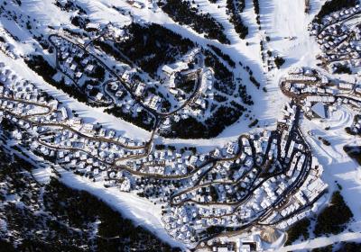 courchevel vu du ciel - Courchevel : une station de ski légendaire, capitale mondiale du ski