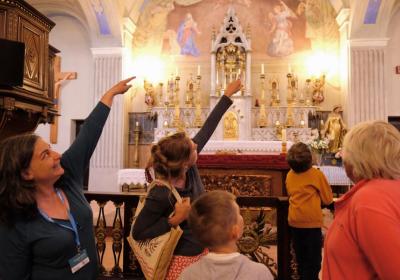 Il était une fois Noël à Bessans - Visite de l'église St Jean Baptiste de Bessans