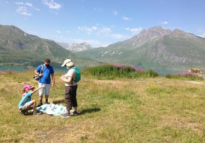 Atelier en famille : Un barrage dans mon paysage_La Norma - Atelier un barrage dans mon paysage