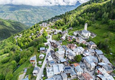 Parcours gourmand dans le village de Peisey: visite à déguster_Peisey-Vallandry - Vue aérienne de Peisey-Nancroix Parcours gourmand dans le village de Peisey: visite à déguster_Peisey-Vallandry - Vue aérienne de Peisey-Nancroix