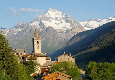 L'Eglise Saint-Michel de Val Cenis Lanslevillard - L'Eglise Saint-Michel de Val Cenis Lanslevillard