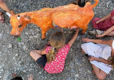 Jeannette la vachette : atelier groupe scolaires_Chambéry