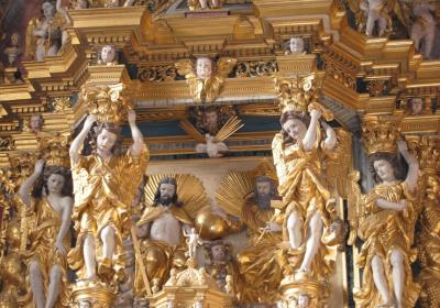 Peisey-Nancroix, église de la Ste Trinité - retable principal