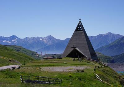 val-cenis-musee-pyramide-plus-exterieur - Le Musée de la Pyramide du Mont-Cenis