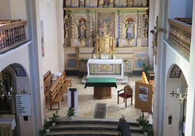 Intérieur église Arêches - Intérieur et retable de l'église d'Arêches