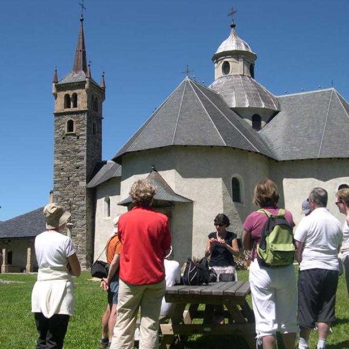 La chapelle Notre-Dame-de-la-Vie contée à 3 voix, une découverte insolite : Journées européennes du patrimoine_Les Belleville - ND de la vie