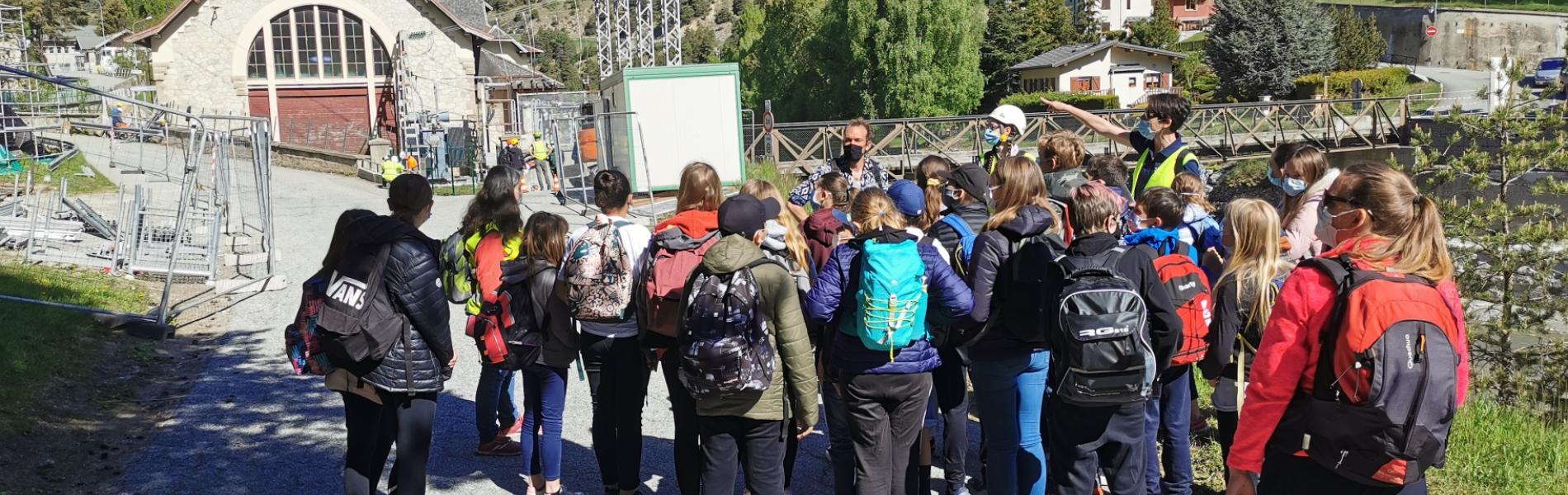Atelier scolaire hydro avec la Fondation Facim