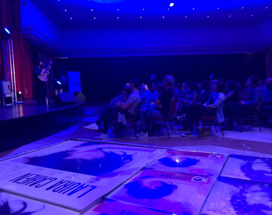 Laura Cahen en concert pour la Fondation Facim, Rencontres littéraires 2023, Aix-les-Bains