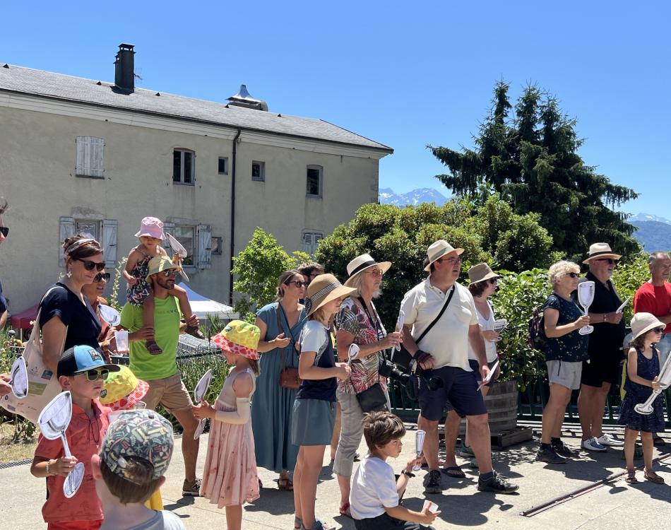 Un appétit de géants avec la Fondation Facim et la compagnie Les Grandes Personnes, Cruet juin 2025