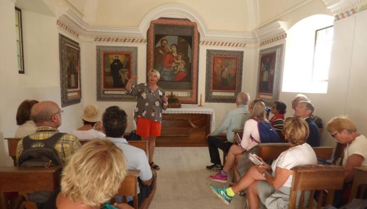 Claire Tronchet Guide du Patrimoine Savoie Mont-Blanc - chapelle des Plans saint Nicolas de Véroce