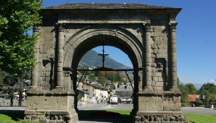 Arc d'Auguste - Arc d'Auguste