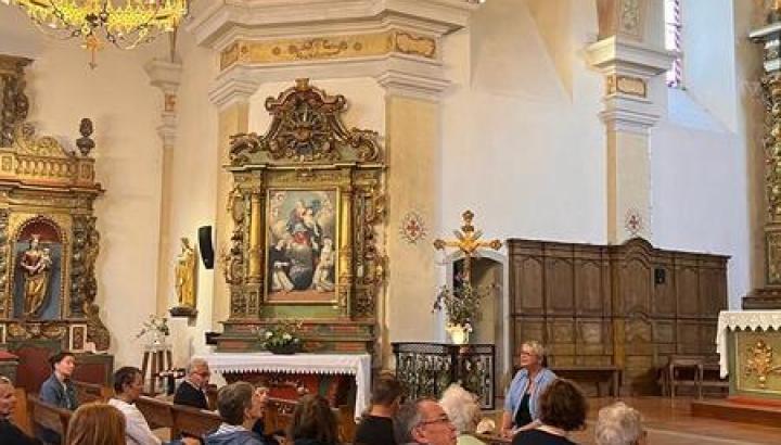 Visite insolite de l'église_Cordon - Visite de l'église avec Claire Tronchet