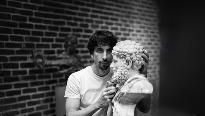 Visite guidée : l'art au sommet à Courchevel, exposition culturelle à ciel ouvert_Courchevel - Visites guidées L'Art au Sommet Visite guidée : l'art au sommet à Courchevel, exposition culturelle à ciel ouvert_Courchevel - Visites guidées L'Art au Sommet