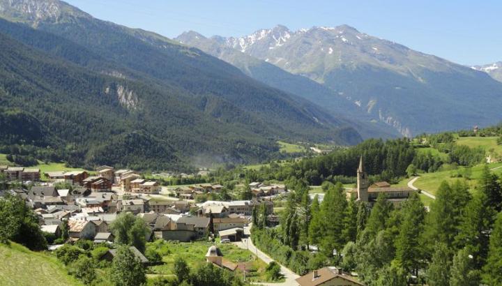 Lecture de paysage : pause insolite au sommet du télésiège des Roches Blanches_Val-Cenis - Val Cenis Termignon