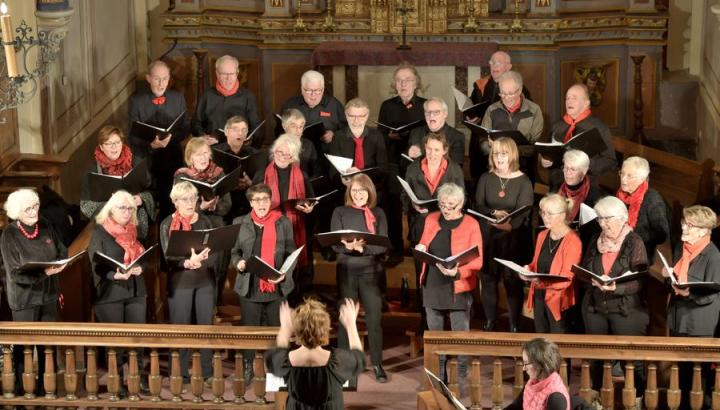 Concert « Couleurs du monde  La Plagne Tarentaise - chorale Accord ’Aime, dirigé par la cheffe de chœur  Véronique Repplinger