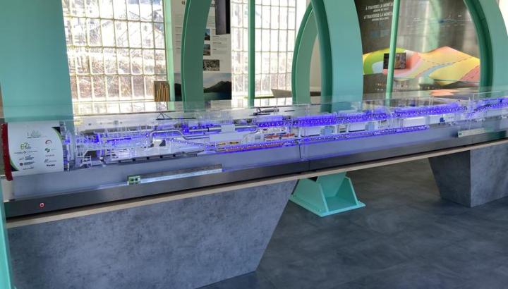 Franchir les Alpes, visite pour les groupes en Maurienne_Modane - exposition TELT Modane