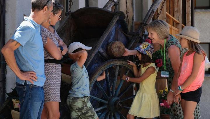 Le sac aux trésors de Félix le montagnard: Visite Famille_Montchavin-les-Coches