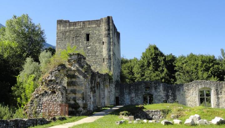 Les pierres-fortes de notre Histoire : visite scolaires_Chambéry