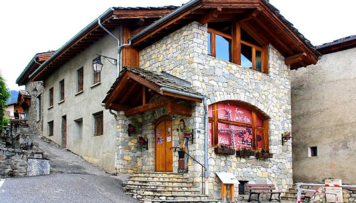 Espace baroque Tarentaise à Séez : visite groupe scolaire_Séez