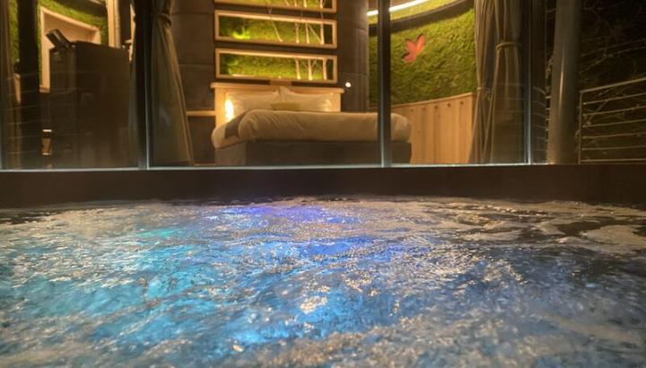 Cabanes entre Terre et Ciel - Cabane Feuille jacuzi - Cabanes entre Terre et Ciel - Cabane Feuille et son jacuzzi privatif