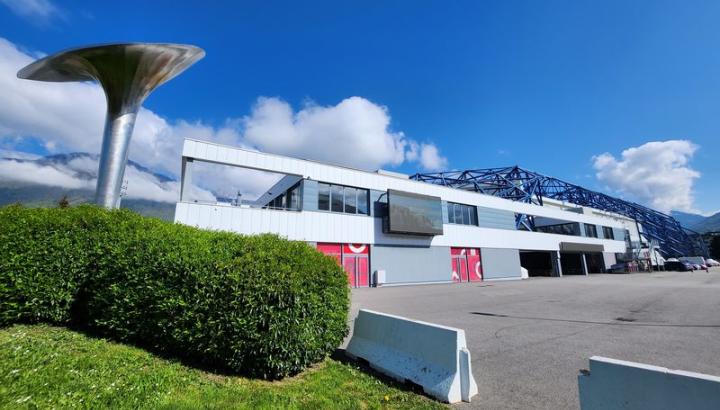 Halle Olympique - Halle Olympique