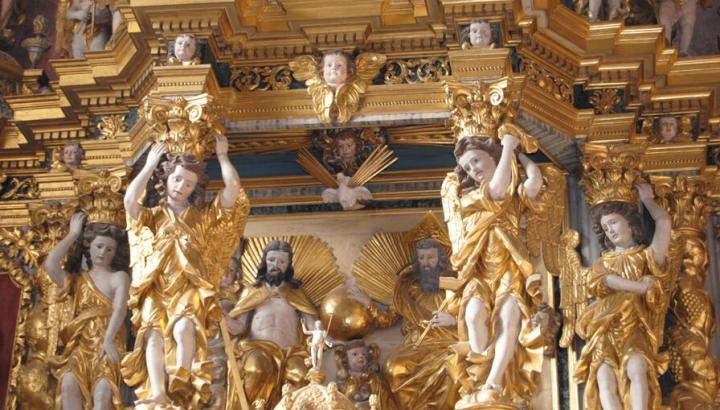 Peisey-Nancroix, église de la Ste Trinité - retable principal