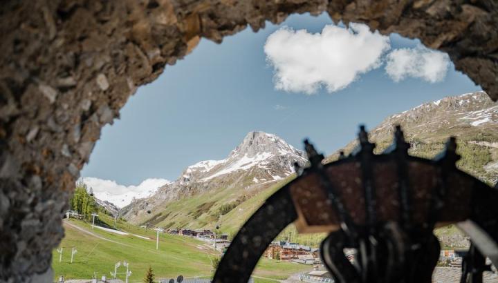Eglise Saint-Bernard de Menthon_Val-d'Isère - Eglise Saint-Bernard de Menthon_Val-d'Isère