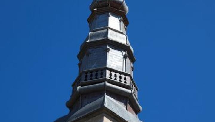 clocher-bulbe-hauteluce-ete - Clocher à bulbe de l'église de Hauteluce
