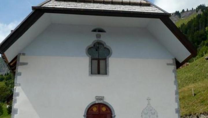 Façade église Chaucisse