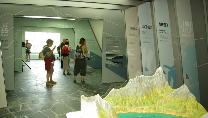 val-cenis-musee-pyramide-salle - Le Musée de la Pyramide du Mont-Cenis