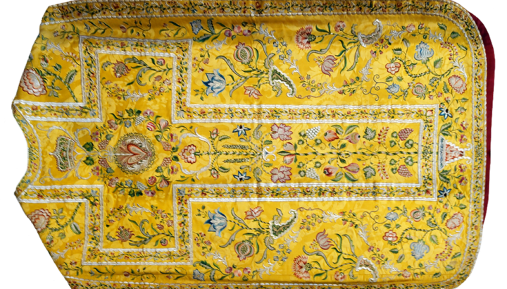 Exposition de la chasuble de la Reine Marie-Christine_Val-Cenis - La chasuble